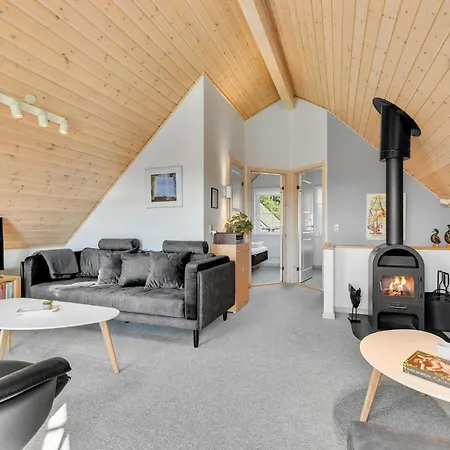 Amazing Home In Grasten With Sauna 度假居